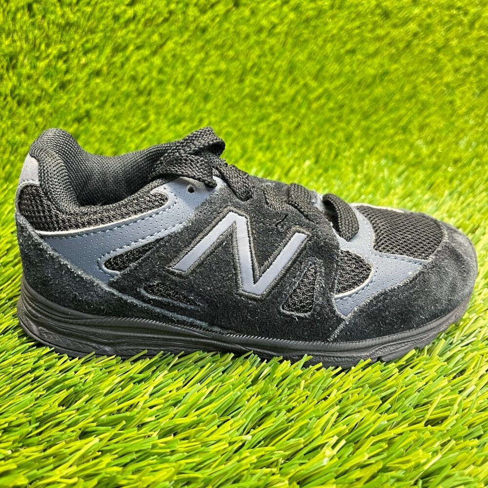 New Balance 888 Boys Size 9.5C Black Gray Athletic Running Shoes Sneakers‎